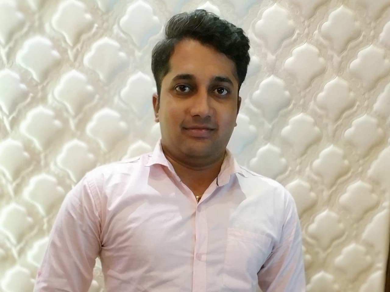 https://innoutdesigner.com/wp-content/uploads/2020/12/Mr.Sudhakar-Marketing-Head-1.jpg
